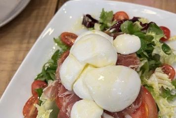 Ayó Pasta Bar