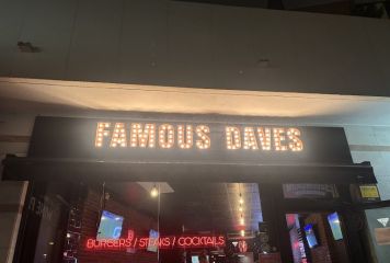 Famous Daves