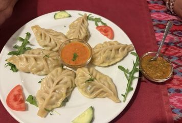 Restaurant Hola Nepal