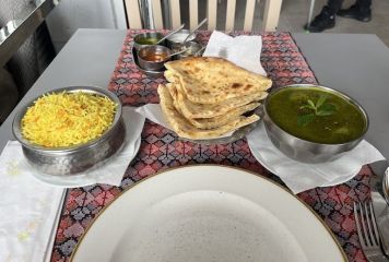 Everest Indian Restaurant