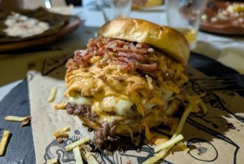 Hamburguesería La Taberna
