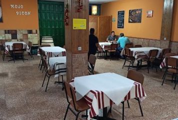 Bodegón mojo picón