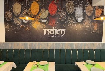 Restaurant Indian Bar & Grill