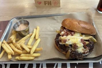Foster's Hollywood - Puerta de Europa