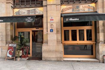 San Pedrito, Restaurante Y Licoreria