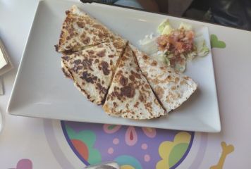 Pura Vida cantina TEX Mex